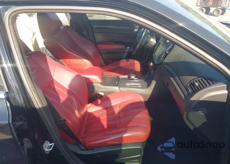 2013 Chrysler 300 300S z USA, uszkodzony, nr VIN 2C3CCABGXDH567813